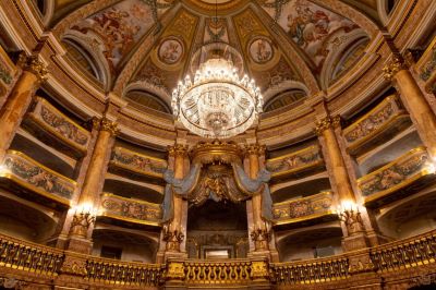 teatro_reggia_caserta.jpg